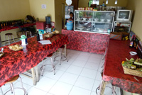 �������E�}�f