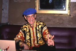 �u�����R