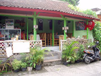 �o���i�E���O�[��