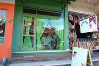 �{�f�B���\�E��