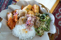 �������EMK