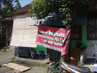 �p�E�A�A��