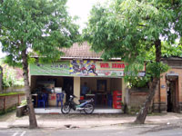 �W�����E�e�B���[��