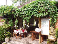 �o���E���K