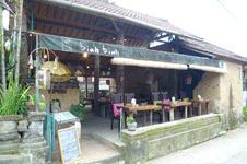 �r�A�E�r�A