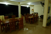 �}�}�Y�E������