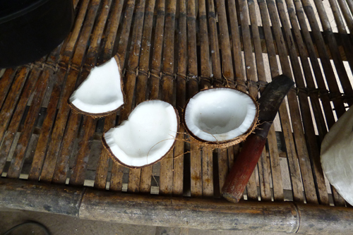 �R�R�i�b�c�E�I�C��