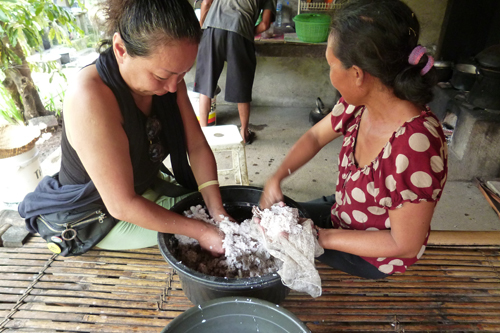 �R�R�i�b�c�E�I�C��