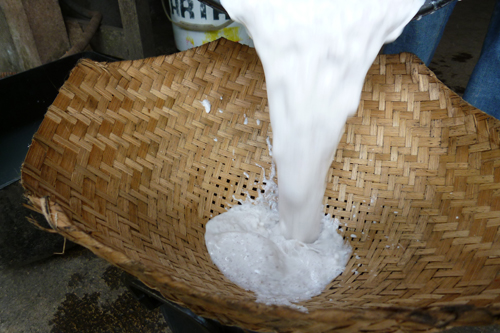 �R�R�i�b�c�E�I�C��