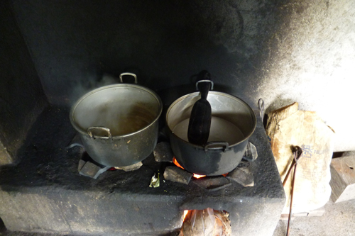 �R�R�i�b�c�E�I�C��